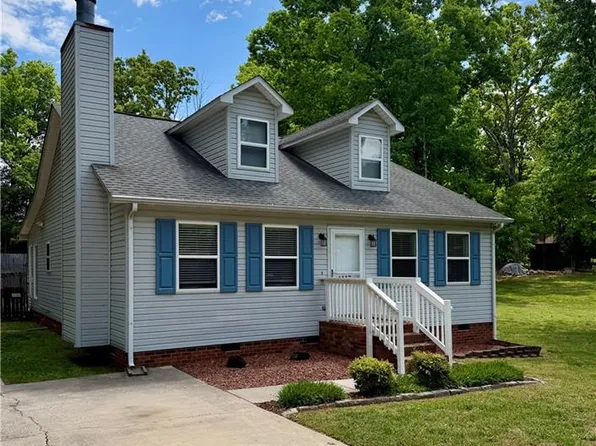 4117 Barrett Dr, Archdale, NC 27263