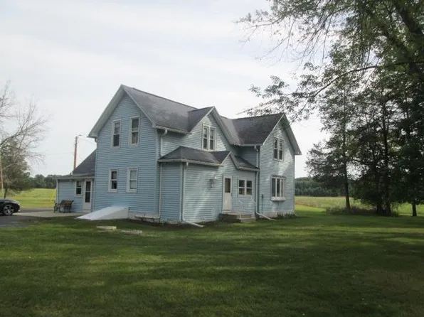 W4254 County Rd E, Montello, WI 53949