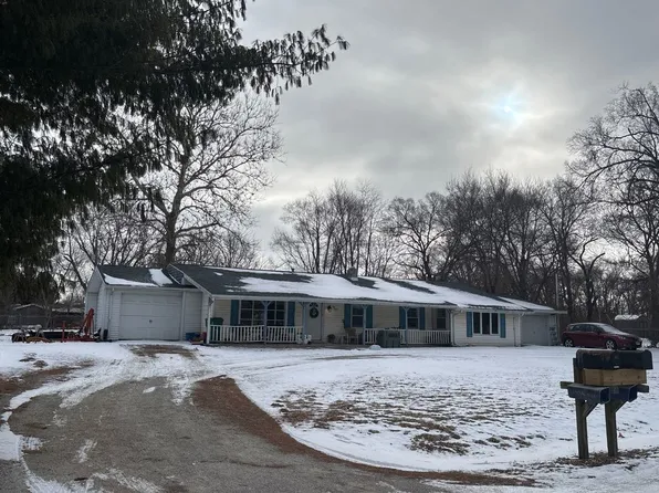 112 Bayview Dr, East Peoria, IL 61611