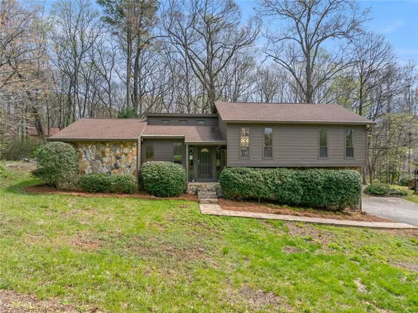 3507 Vinings North Trl SE, Smyrna, GA 30080