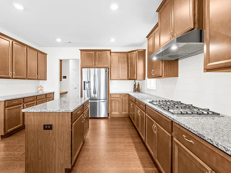 14917 Baldridge Dr — Photo 17