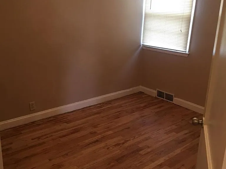 614 Terrace Dr — Photo 9