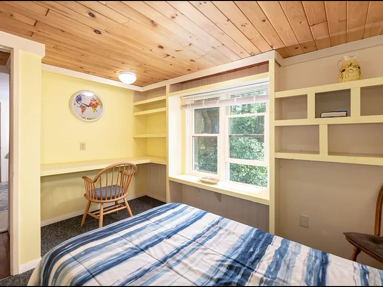 17 Gebig Rd #1 — Photo 15