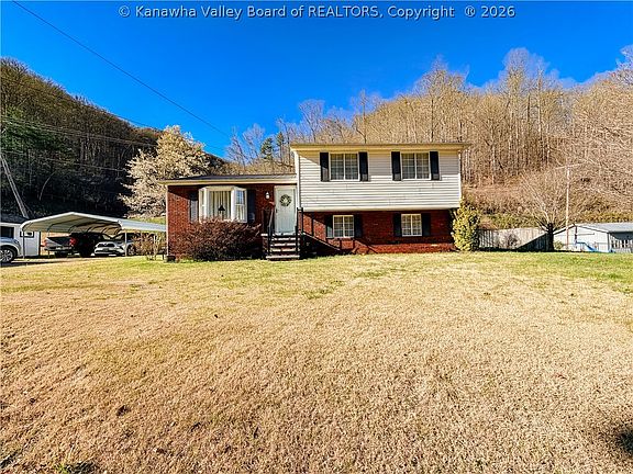 3rd image of 2770 Whitman Creek Rd