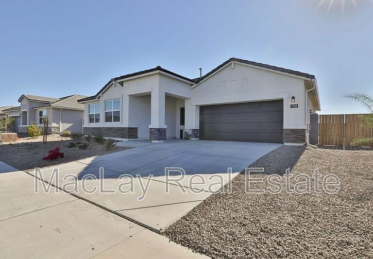 1133 W Descanso Canyon Dr — Photo 4
