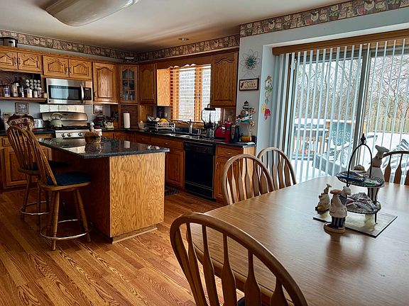 5th image of 2433 Athens Rd