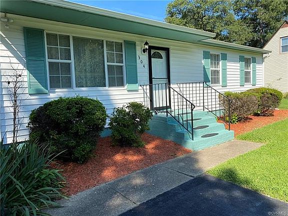 3rd image of 304 Cora Dr