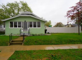 1336 E Fox St, South Bend, IN 46613