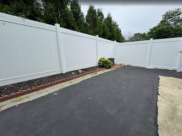 42 Hall Pl — Photo 16
