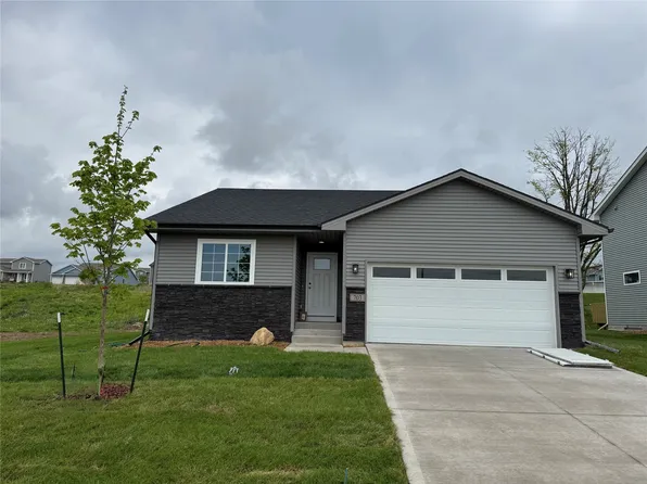 703 W Wright Rd, Norwalk, IA 50211