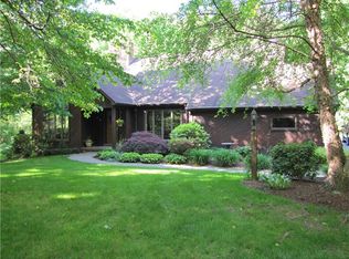 120 Walters Ln, Evans City, PA 16033