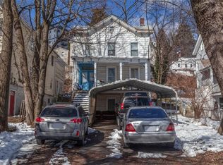 702 John St, Peekskill, NY 10566