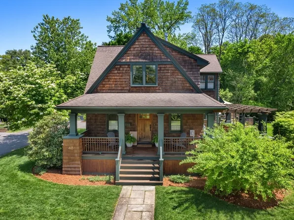 48 Water St, Natick, MA 01760