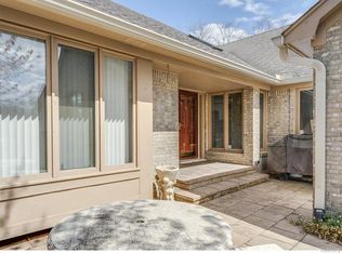 5966 Whitfield Dr #1, Troy, MI 48098