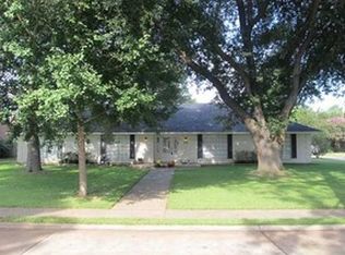 211 Ridgewood Blvd, Alexandria, LA 71303