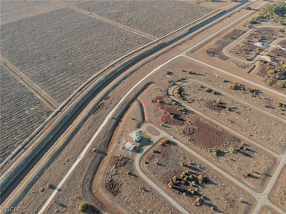 4th image of 216 Lynbrook Loop