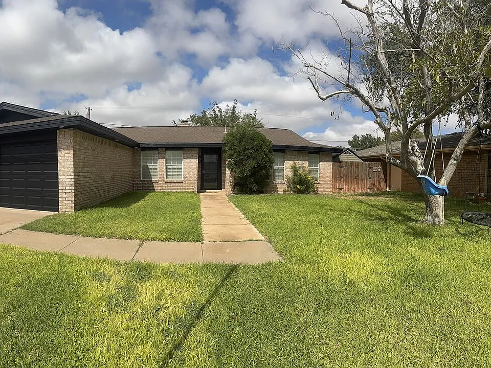 403 Crenshaw Dr