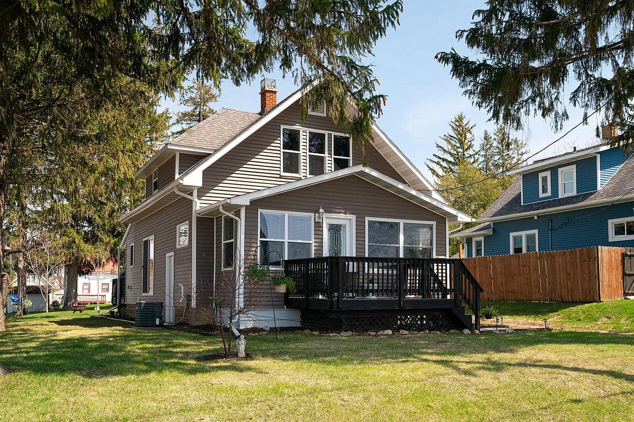203 West Ave S, Westby, WI 54667 Zillow
