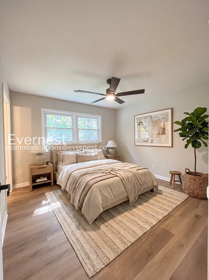 3 bed, 2.0 bath, 1000 sqft, $1,595 — Photo 3
