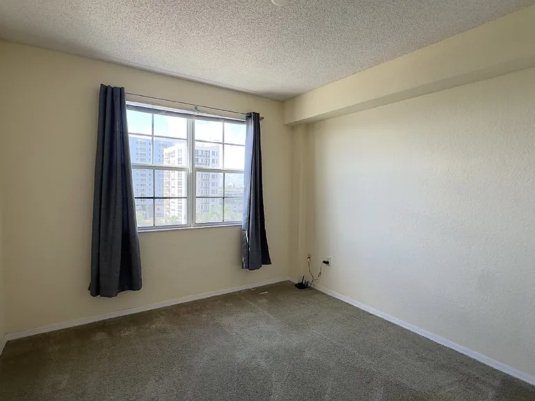 1801 N Flagler Dr #910 — Photo 12