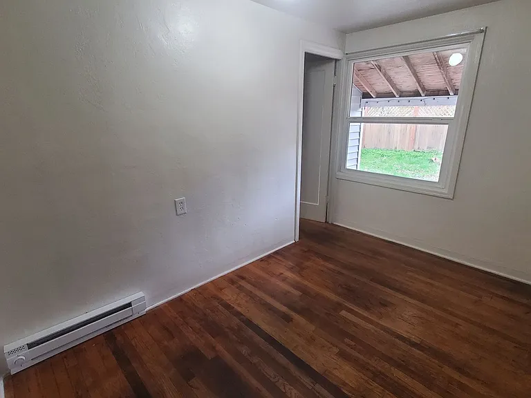 Johnson Duplex — Photo 11