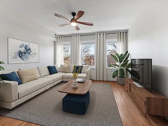 4th image of 5410 N Campbell Ave #2