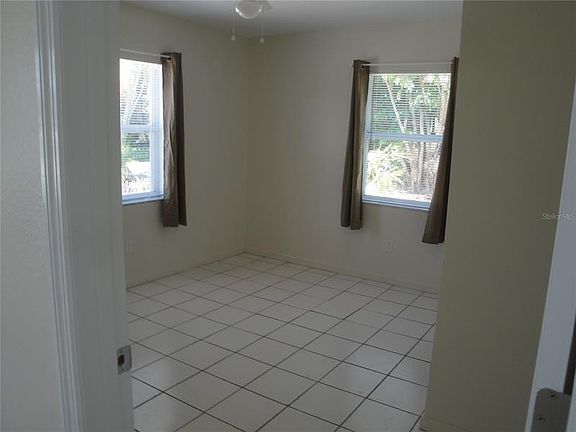4th image of 23011 Gulfcoast Ave #B