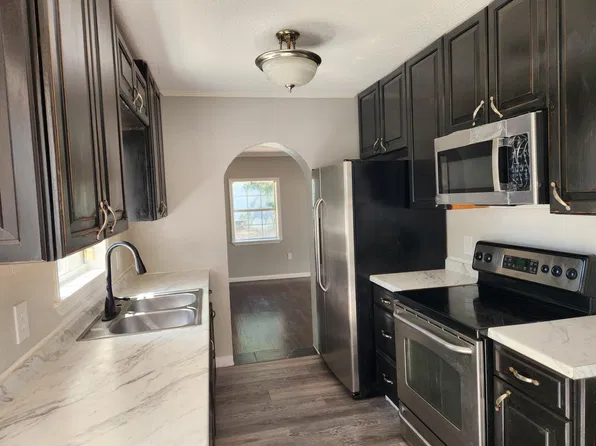 24 Robinwood Dr, Fort Walton Beach, FL 32548