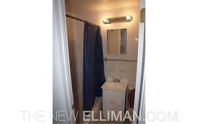 Rented by Douglas Elliman | media 10