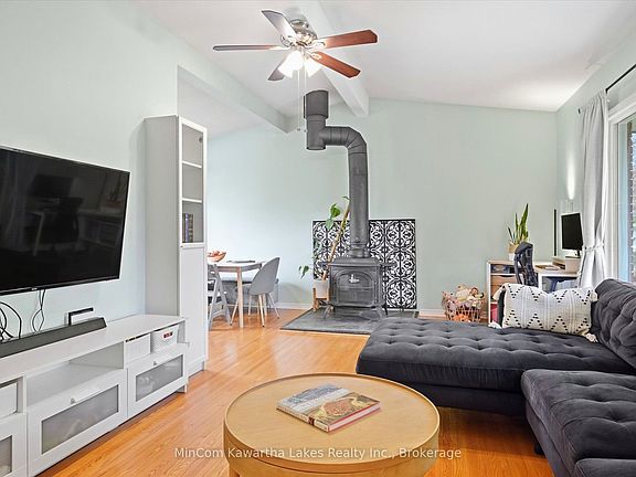 5th image of 472 Highland Rd