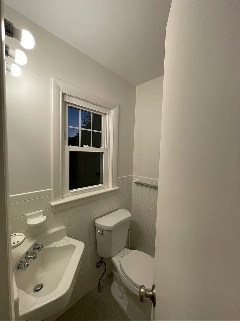 1 bed, $1,200 — Photo 4