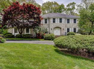 9 Garrity Ter, Pine Brook, NJ 07058