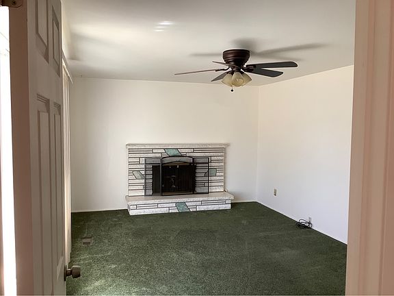 4th image of 1475 E Anita Ave