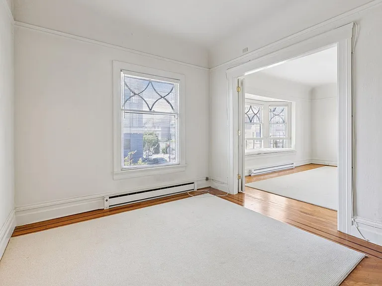304 Walnut St — Photo 21