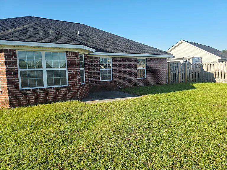 111 Quarterhorse Dr — Photo 14
