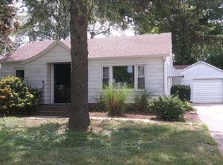 1010 21st Ave, Silvis, IL 61282