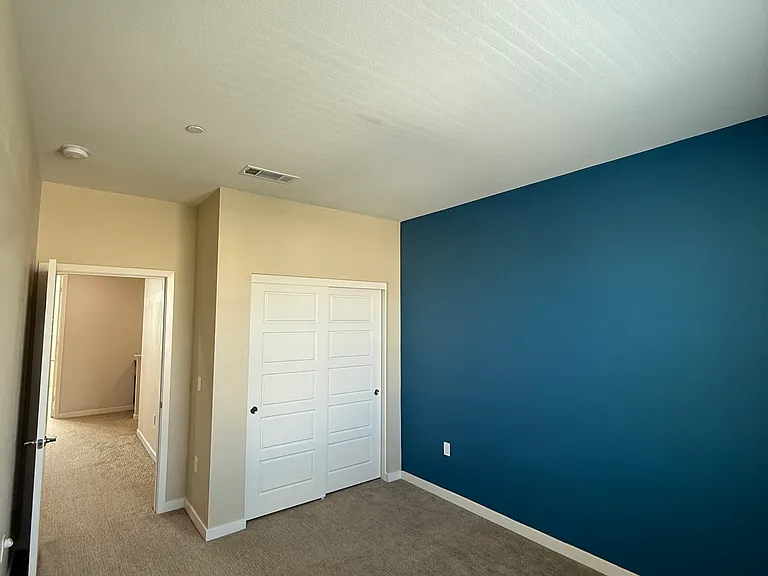 503 Winchester Dr — Photo 32