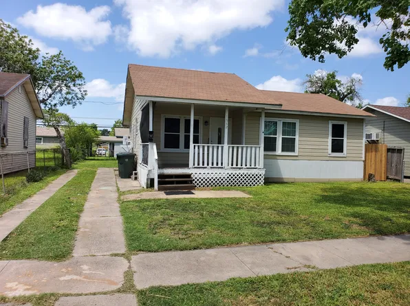 1742 Morales St, Corpus Christi, TX 78416