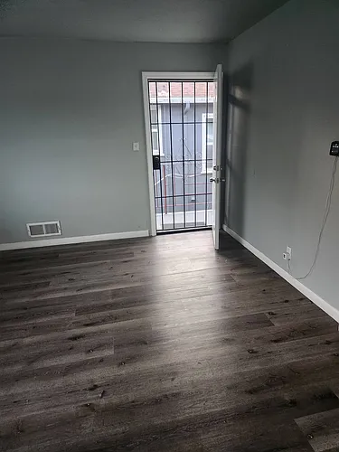 2015 82nd Ave #2 Photo 1