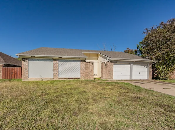 2325 Busch Dr, Arlington, TX 76014