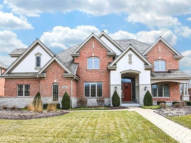 1st image of 25023 Old Oak Ln