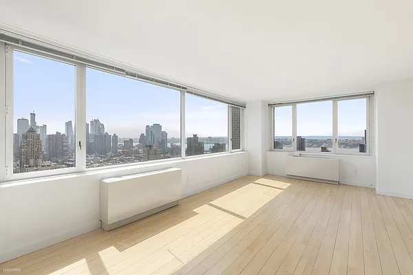 Rented by Corcoran | media 11