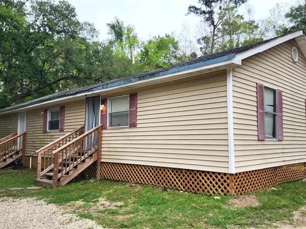 26319 E Elm St, Lacombe, LA 70445