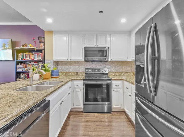 730 W 4th St Unit 319, Long Beach, CA 90802