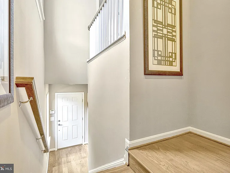21491 Willow Breeze Sq — Photo 14