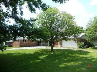 816 S Raceway Rd, Indianapolis, IN 46231