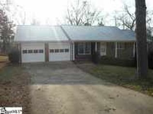 203 Chantilly Dr, Pickens, SC 29671