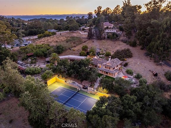 2nd image of 1155 Carpenter Canyon Rd