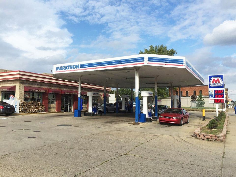 1st image of 1504 E Michigan Ave