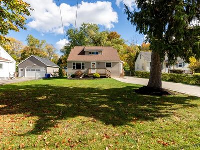 5211 Bay View Rd, Hamburg, NY, 14075